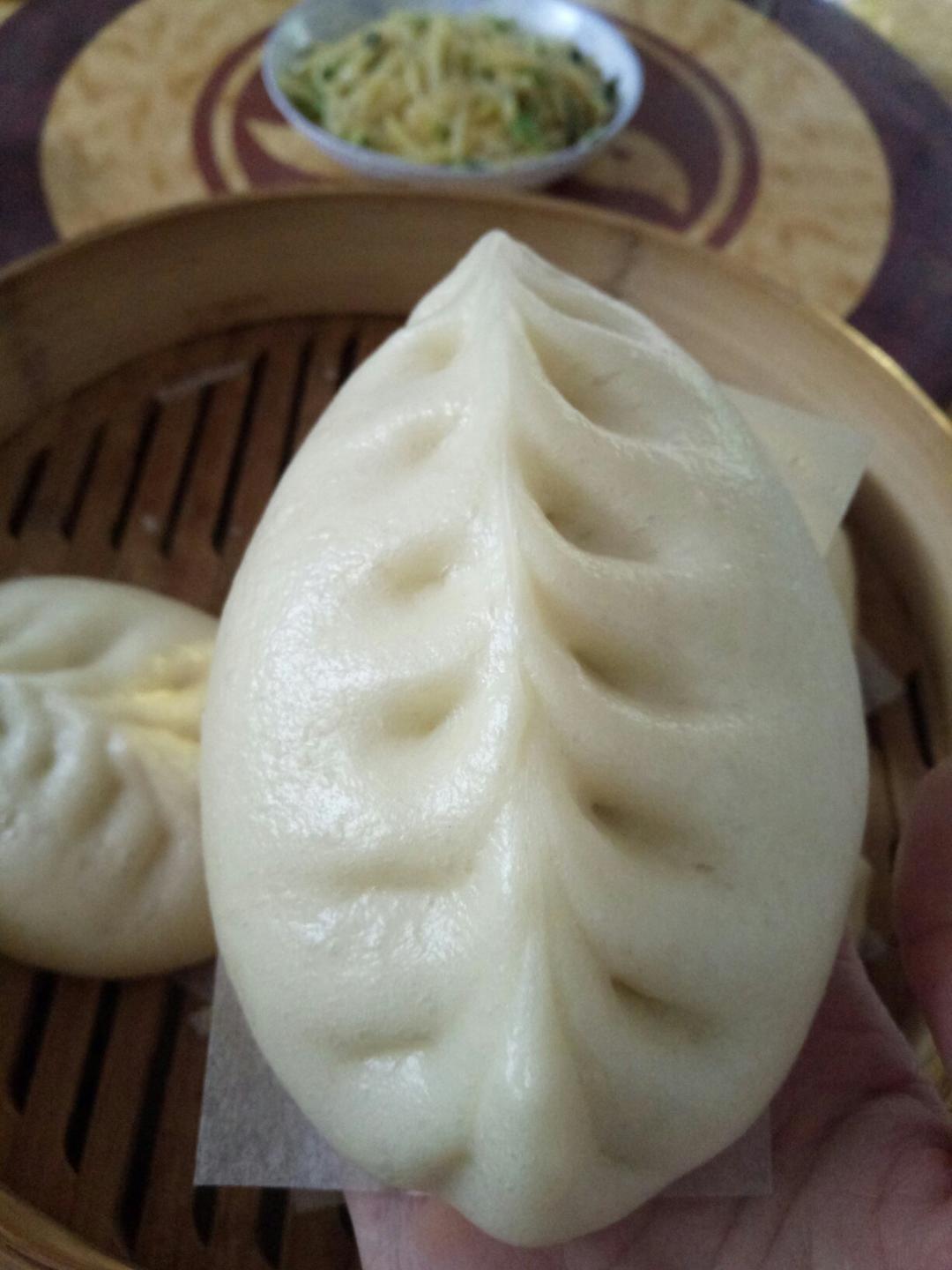 小云彩2做的麦穗包子包法(附视频)