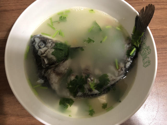 鲫鱼豆腐汤