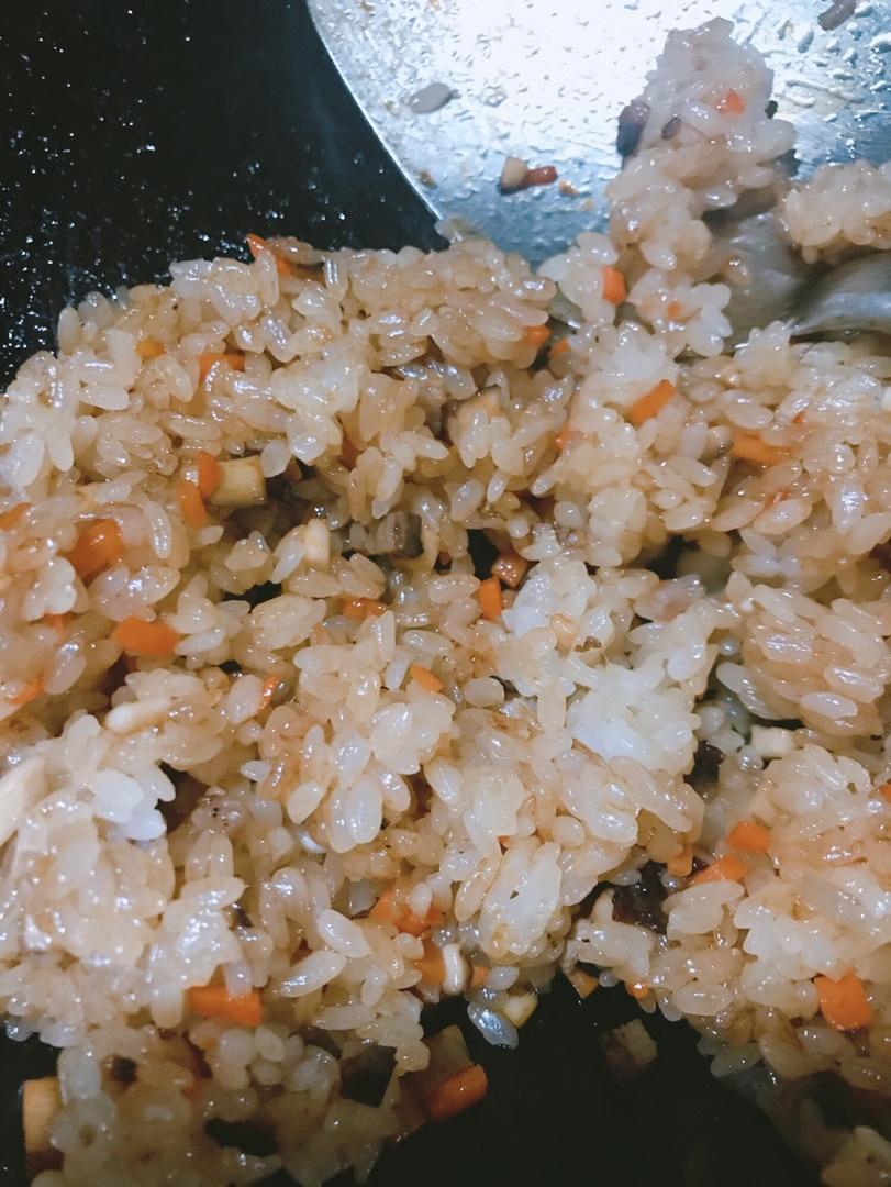 馄饨皮糯米烧麦