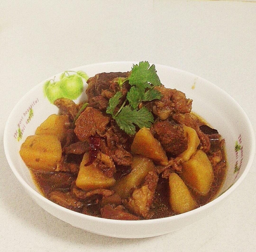 三九四九的羊肉碎肉暖身菜红烧羊肉炖土豆的做法