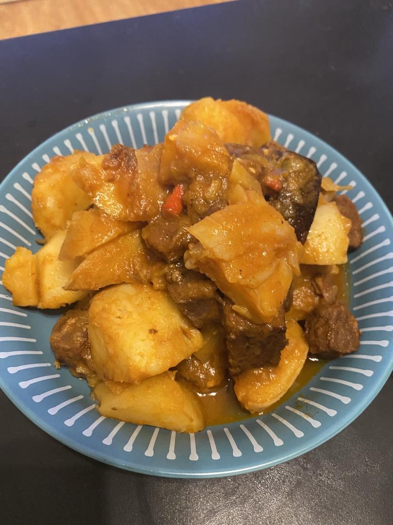 土豆烧牛肉