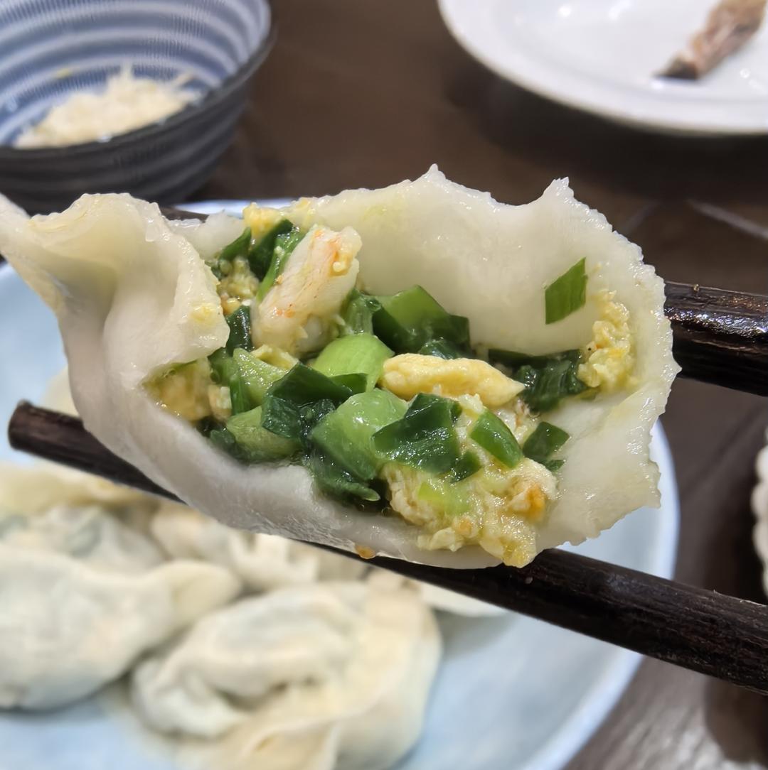 极品蟹黄虾仁韭菜水饺