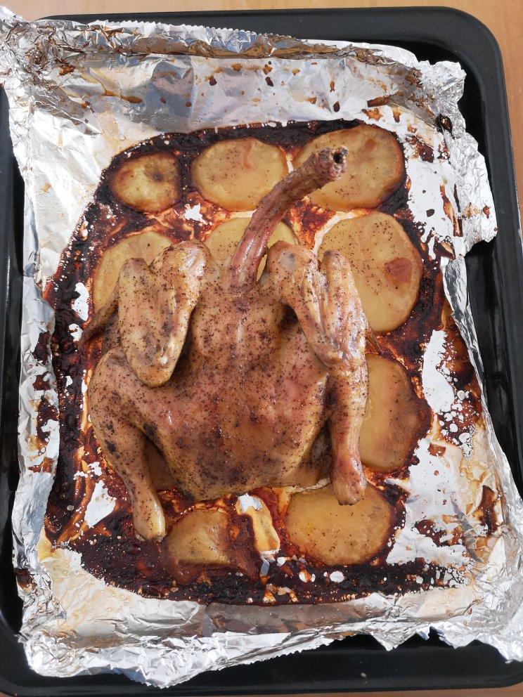 不好吃拿作者是问-全网最简单喷香烤鸡👍