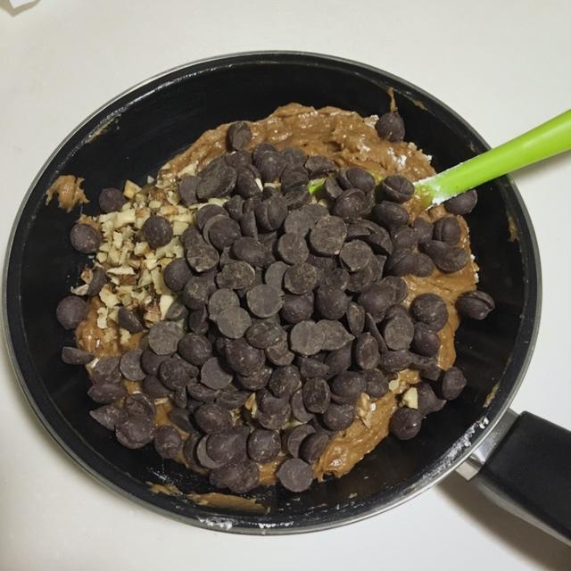 褐色黄油巧克力奇普饼干