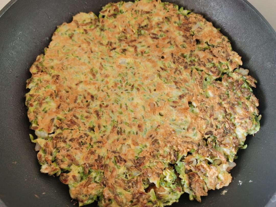 ~槐花季~  香煎虾仁鸡蛋鲜花饼