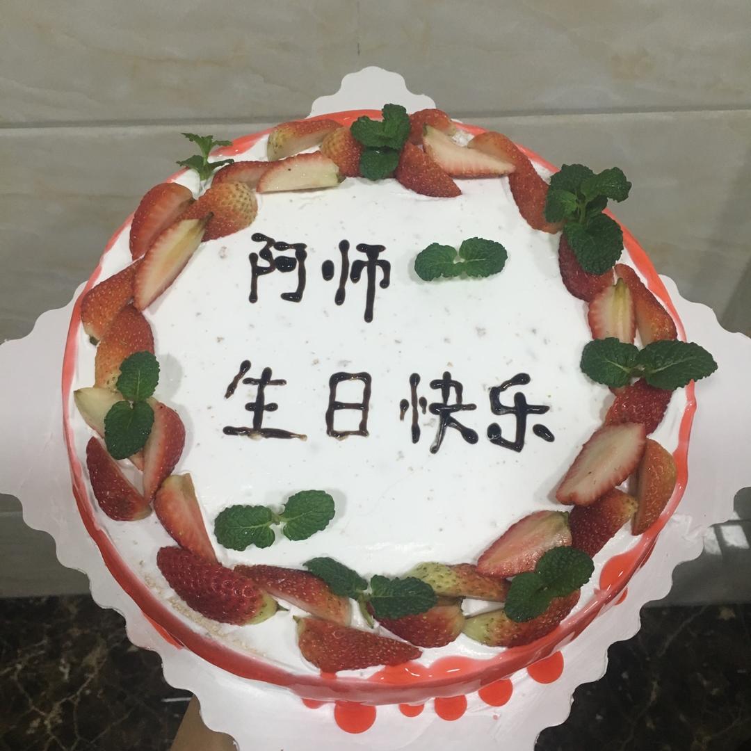 可可草莓裸蛋糕