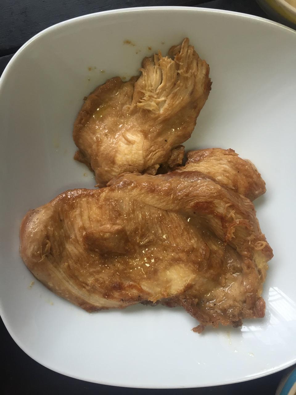 健身厨男版：香煎滑嫩鸡胸肉，全网最流行的鸡胸吃法！