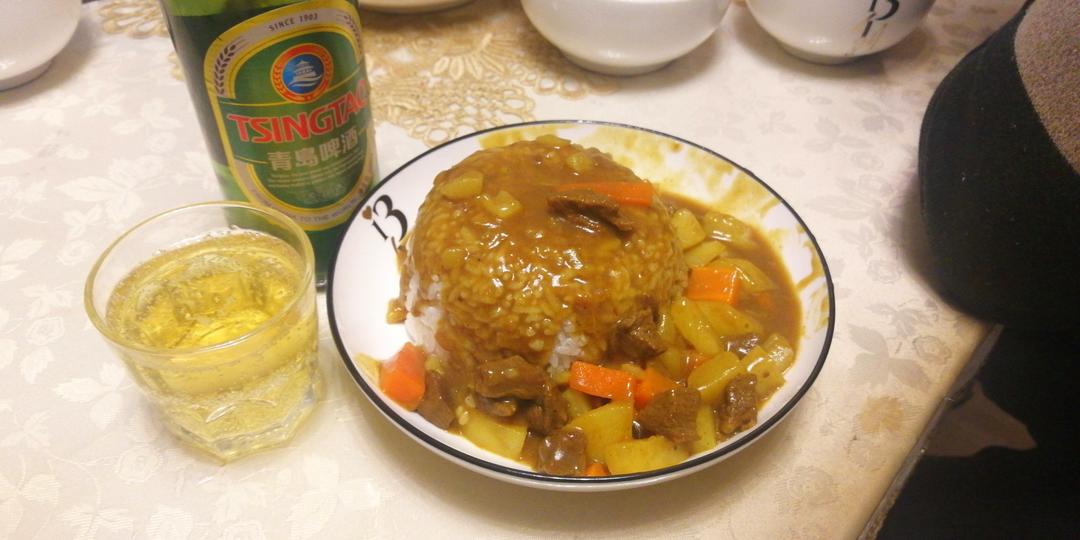 咖喱土豆烧牛肉
