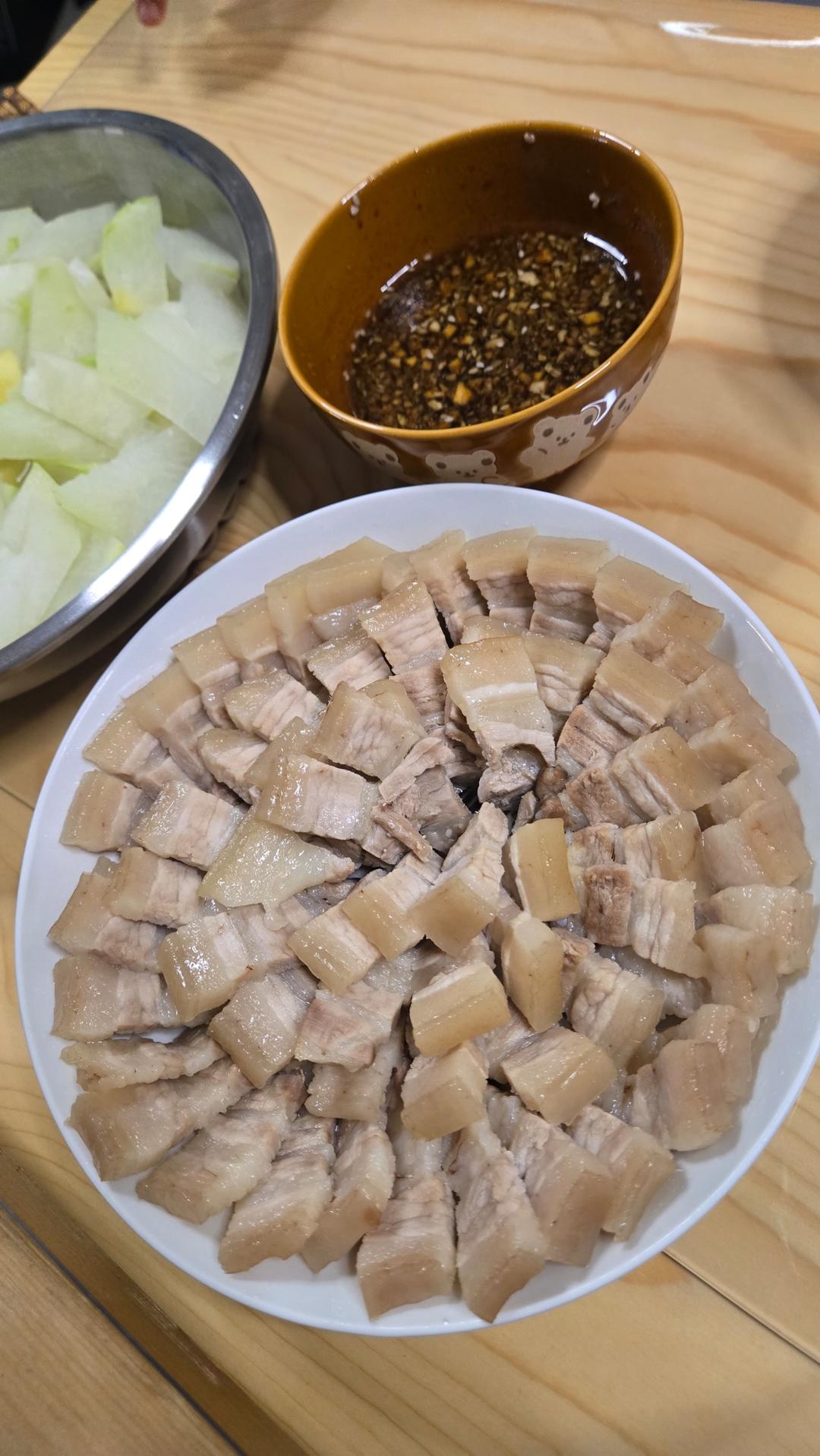 蒜泥白肉