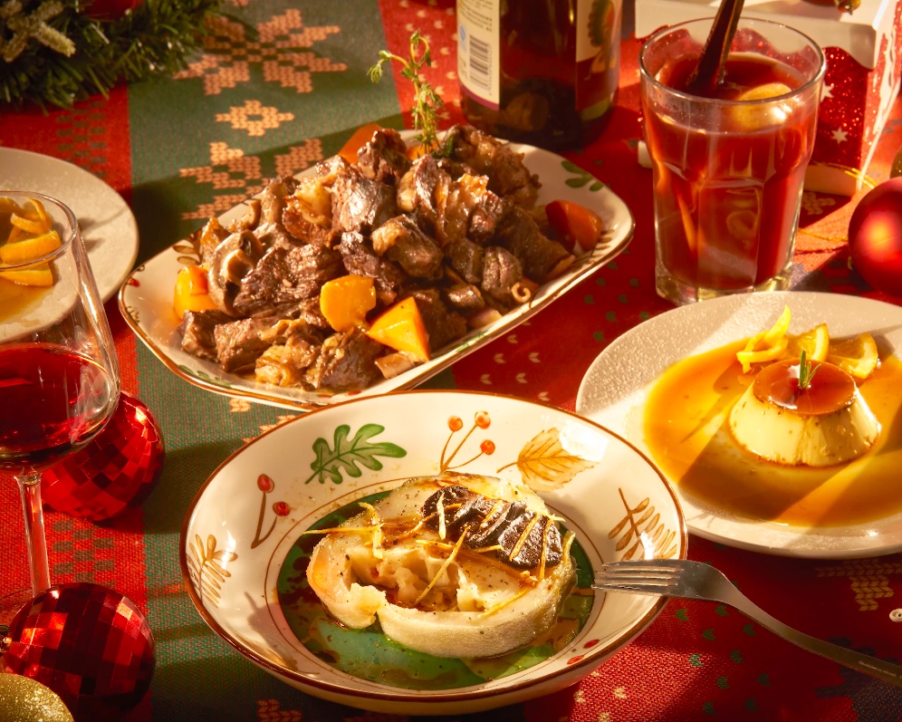 圣诞热红酒&红酒牛腩锅&黑蒜蒸鳕鱼&焦糖布丁