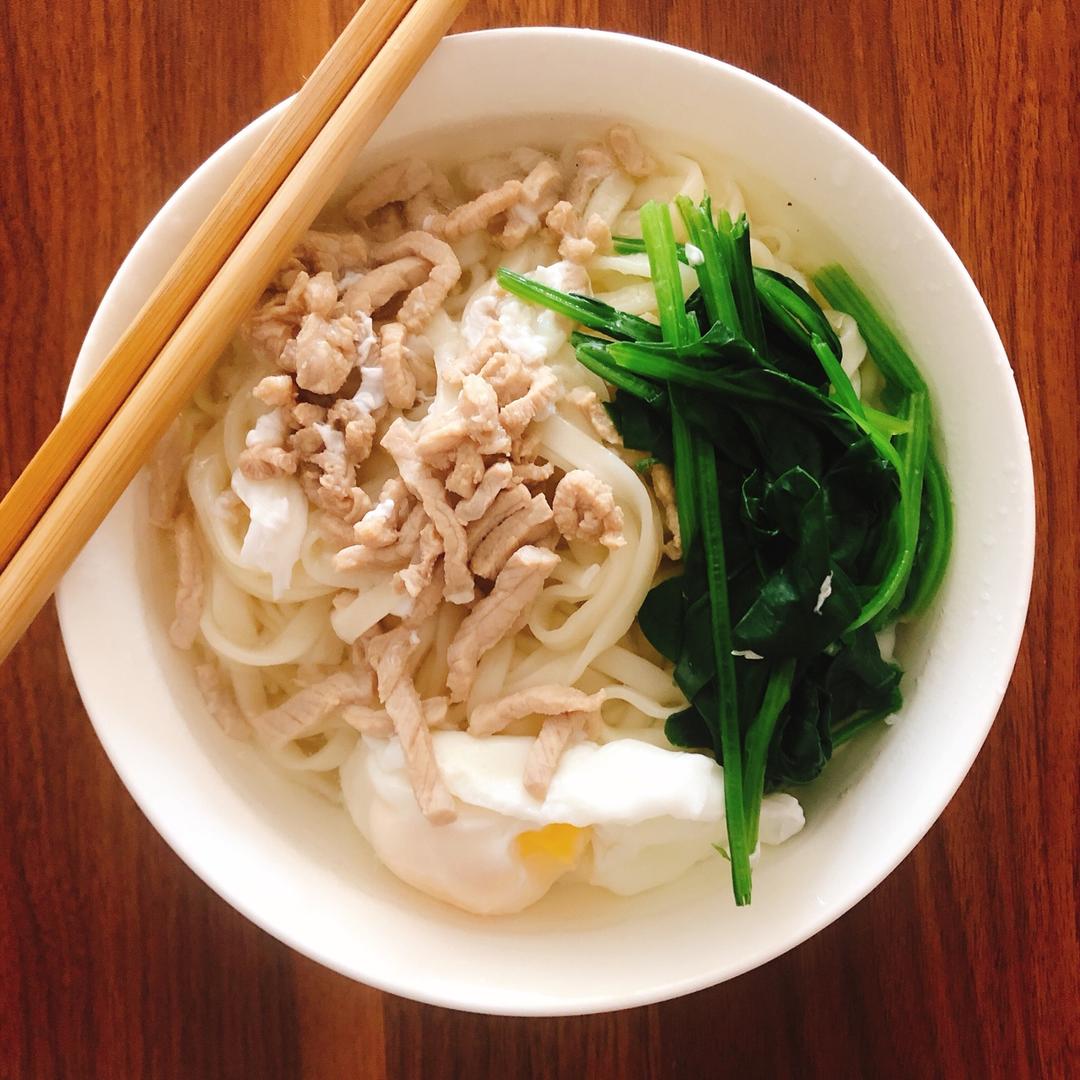 10分钟搞定青菜肉丝面