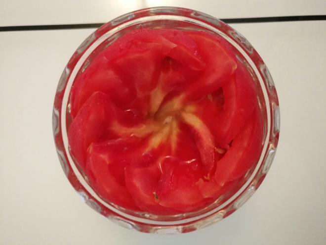 黄冰糖呛西红柿的做法