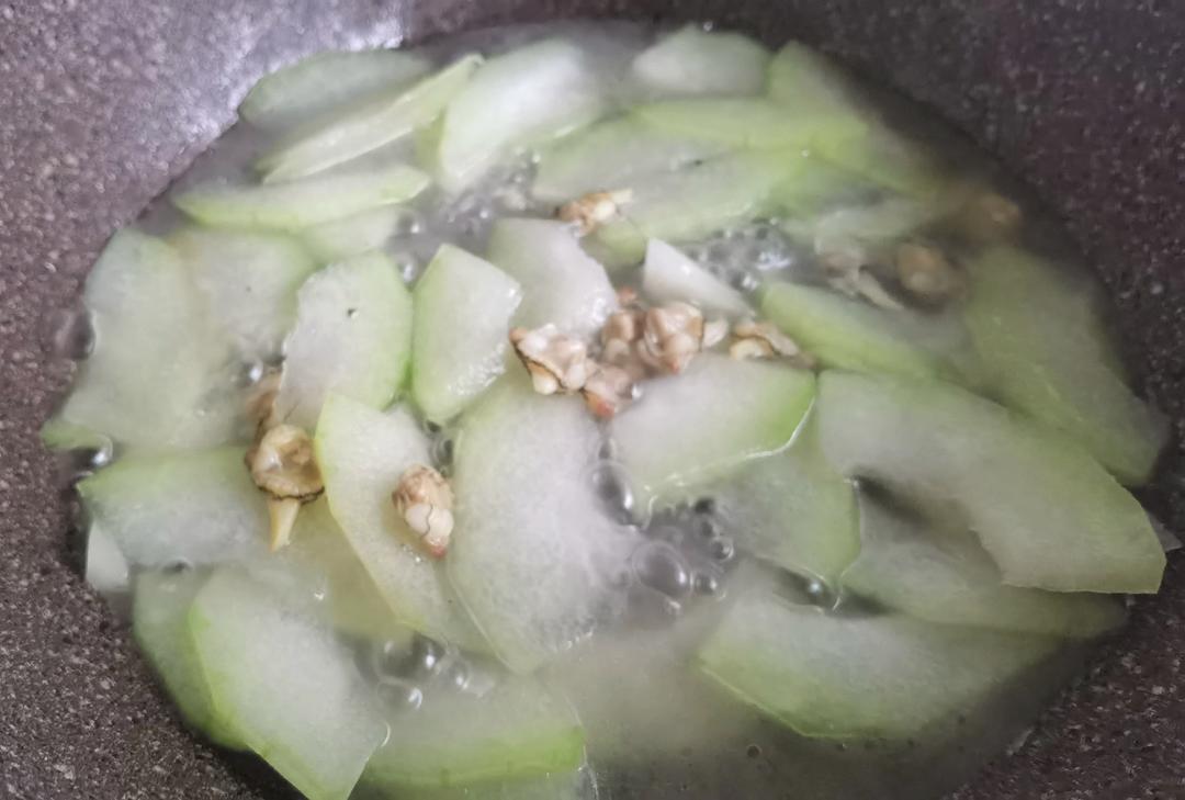 鲜贝冬瓜汤