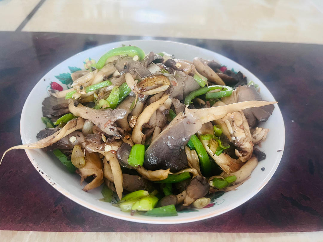 素炒平菇
