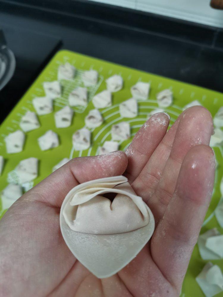 肉不柴的馄饨馅