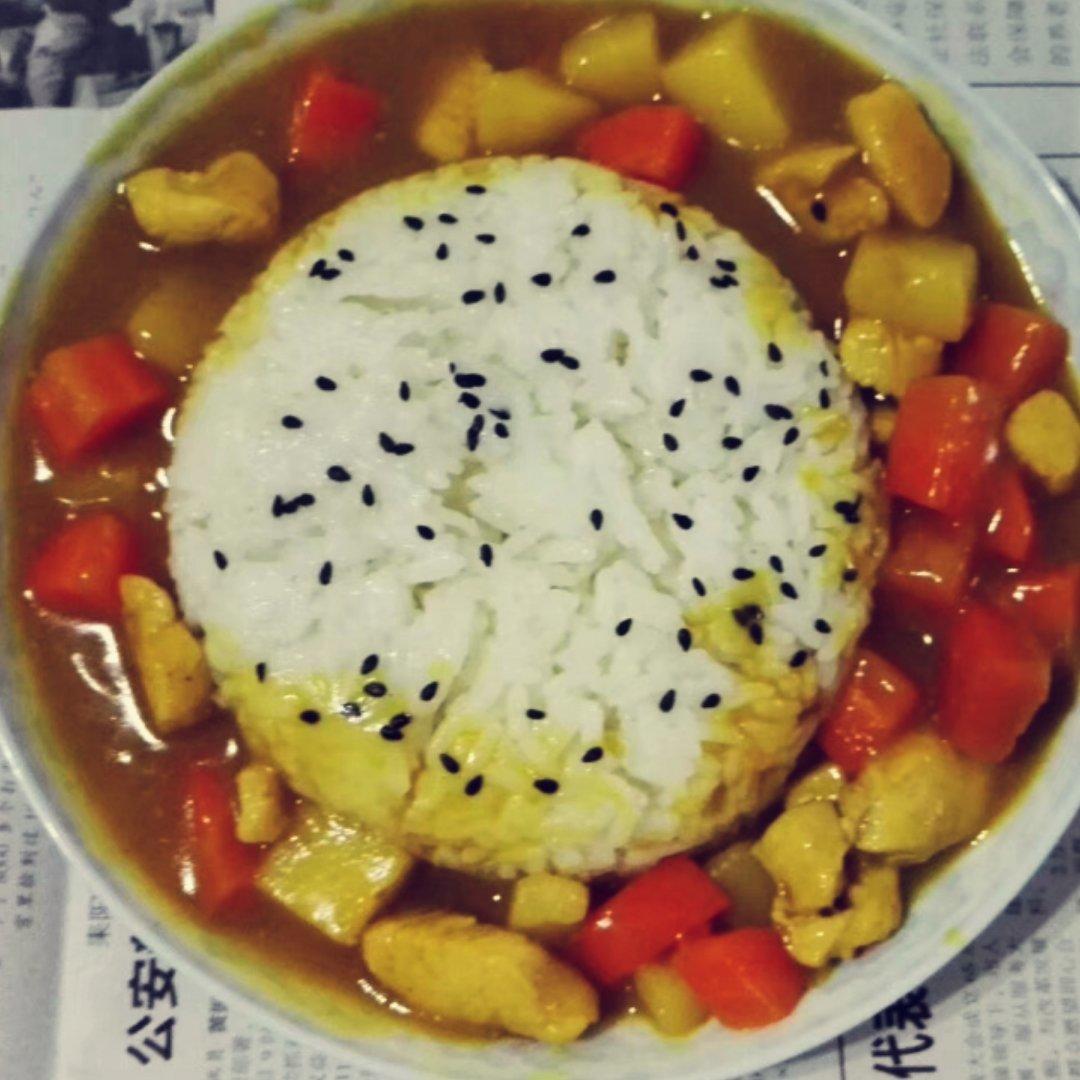 咖喱鸡肉饭