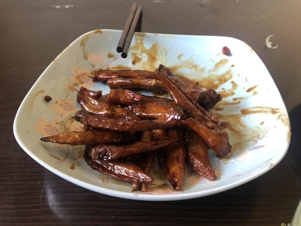 卤鸡翼尖