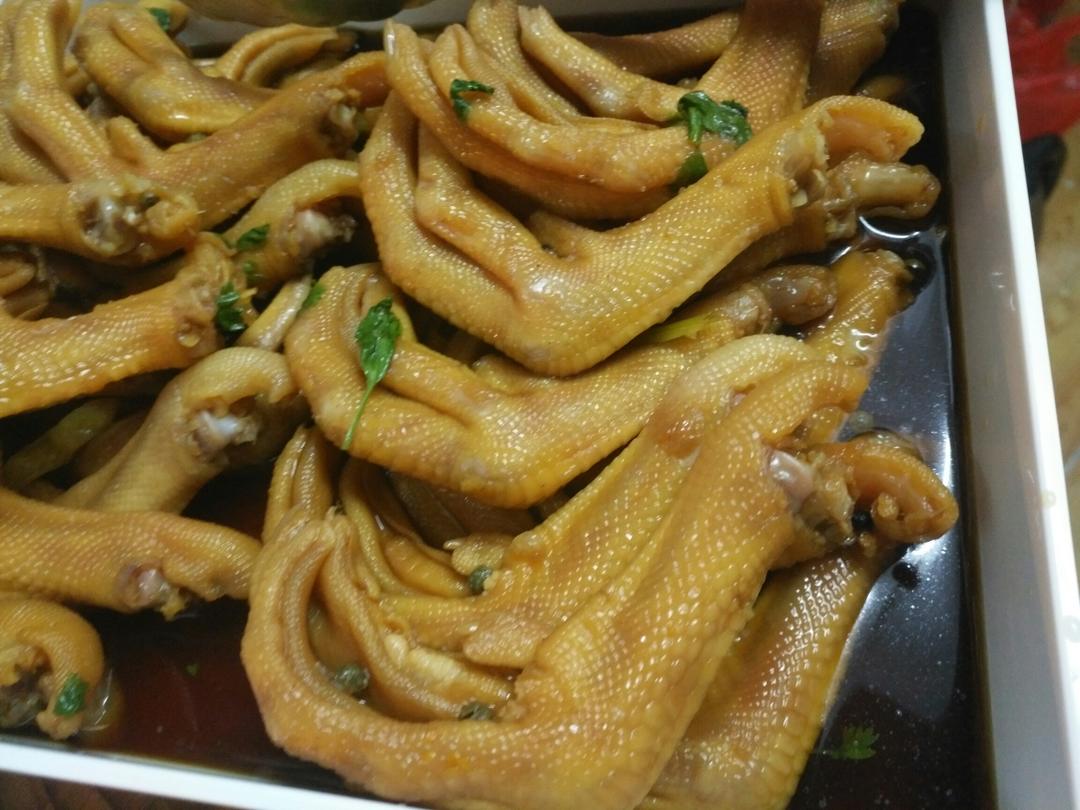 泡椒鸭爪的做法