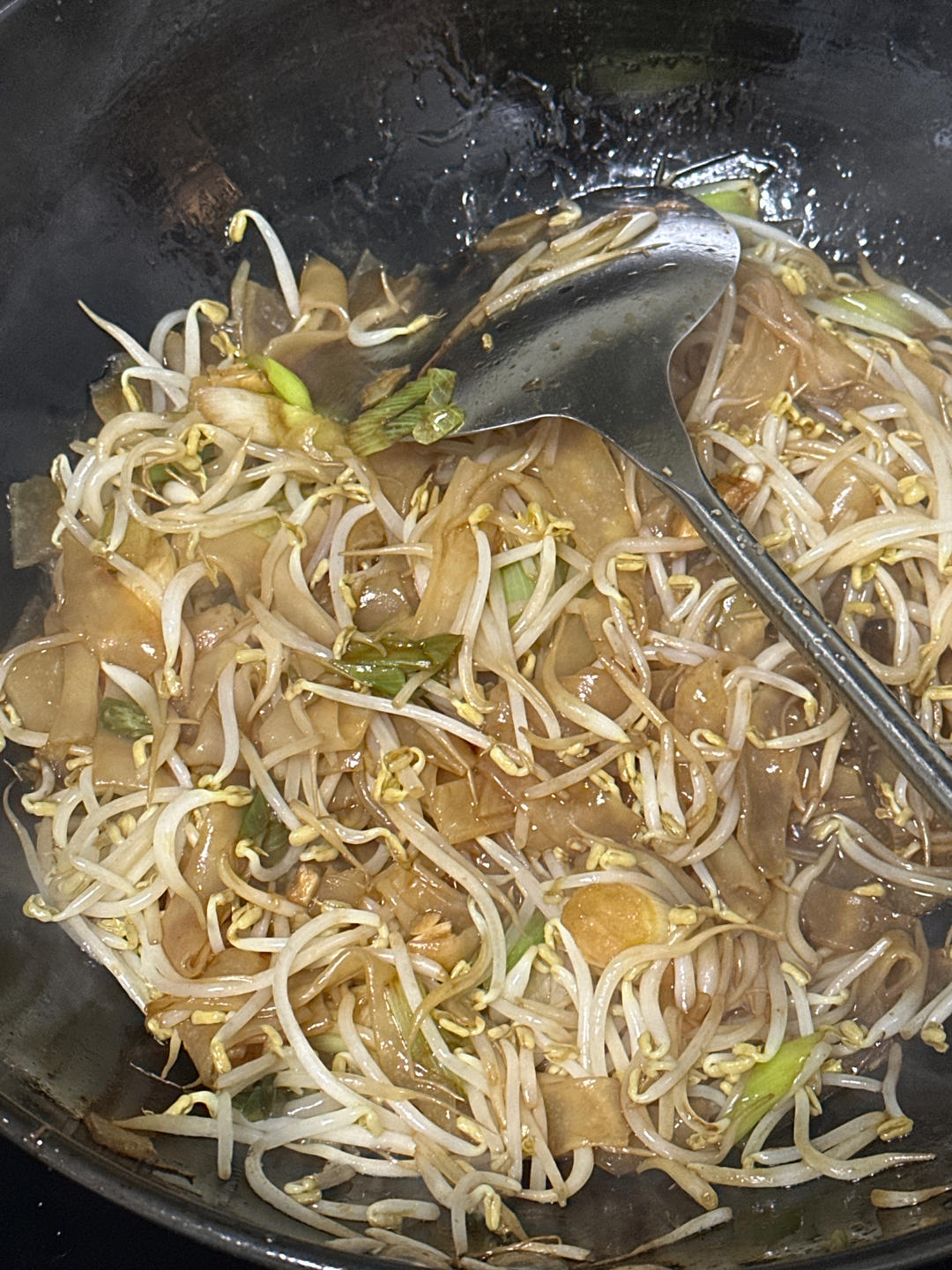 炒凉皮——5分钟完成，好吃又方便❗