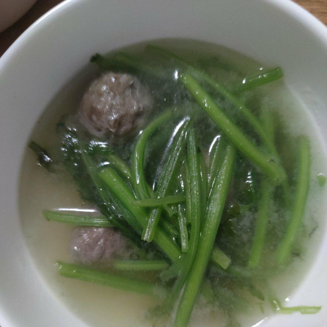 茼蒿的最佳搭配是牛
