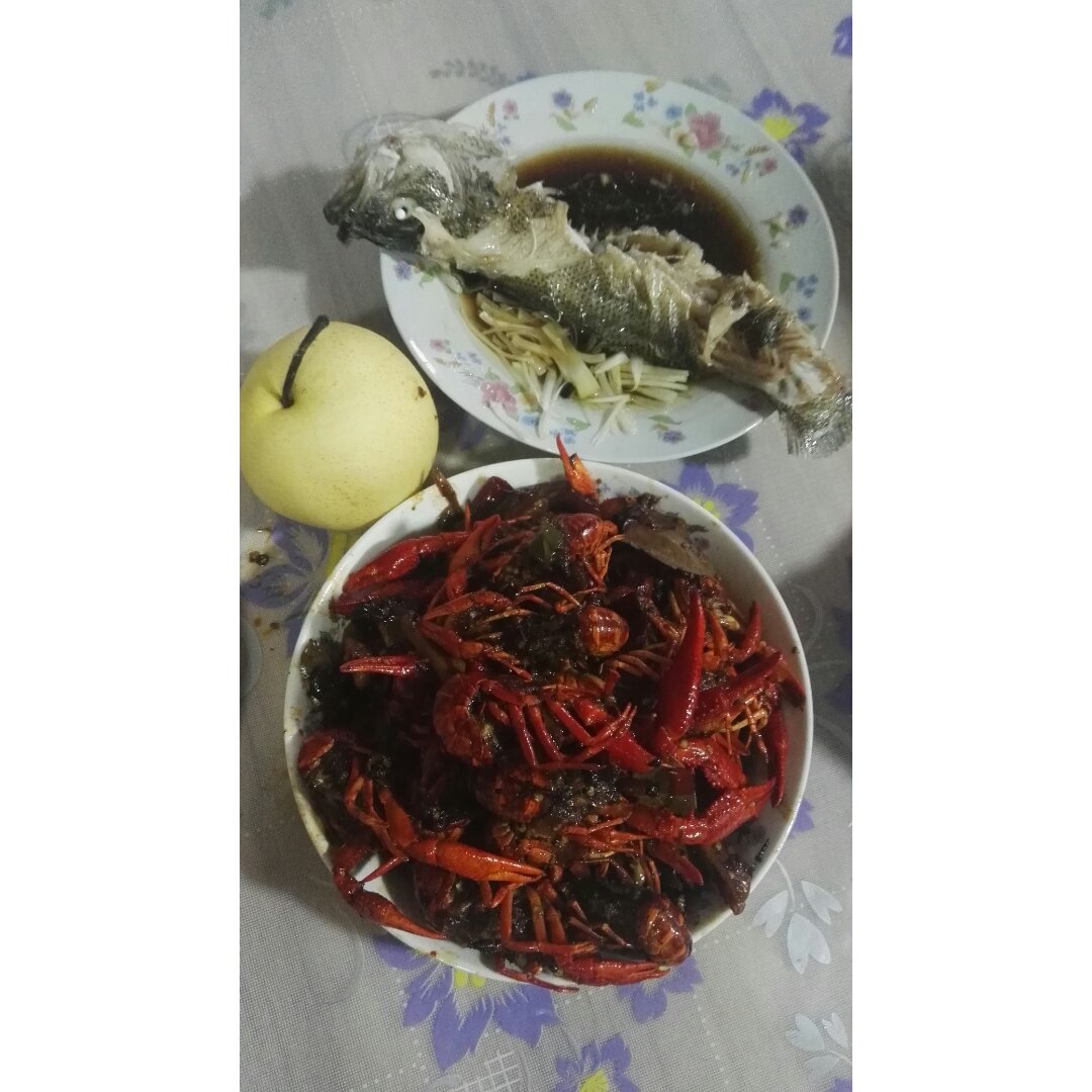 麻辣小龙虾
