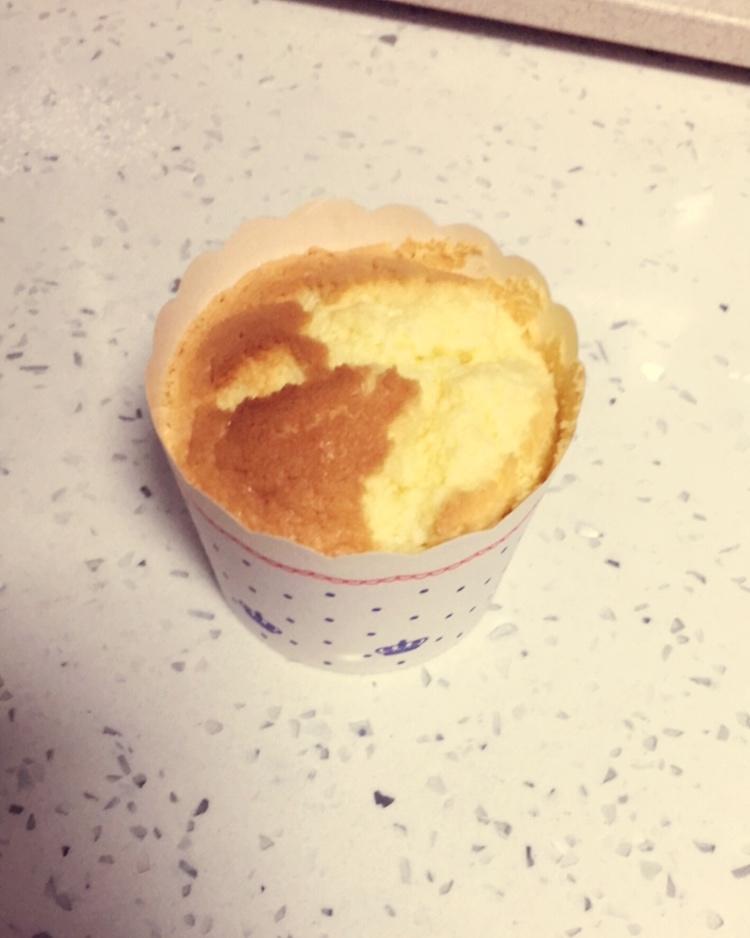 棉花纸杯蛋糕
