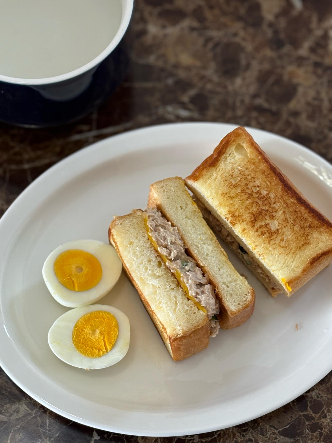 10分钟早餐｜热烤金枪鱼三明治🥪巨满足哇‼️