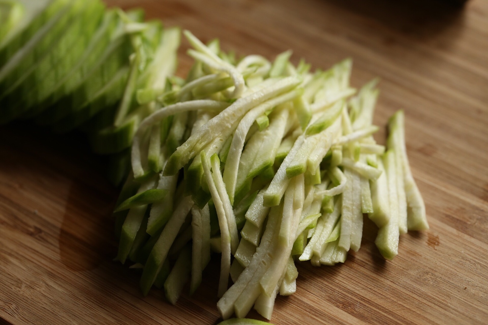 丝瓜疙瘩汤的做法 步骤1