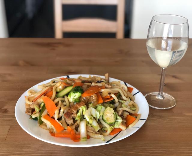 居酒屋风日式猪肉炒乌冬的做法