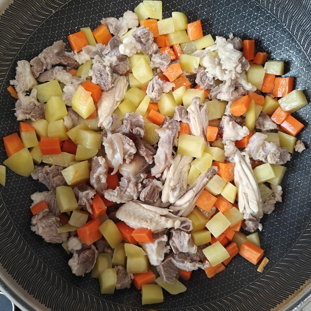 咖喱牛肉饭