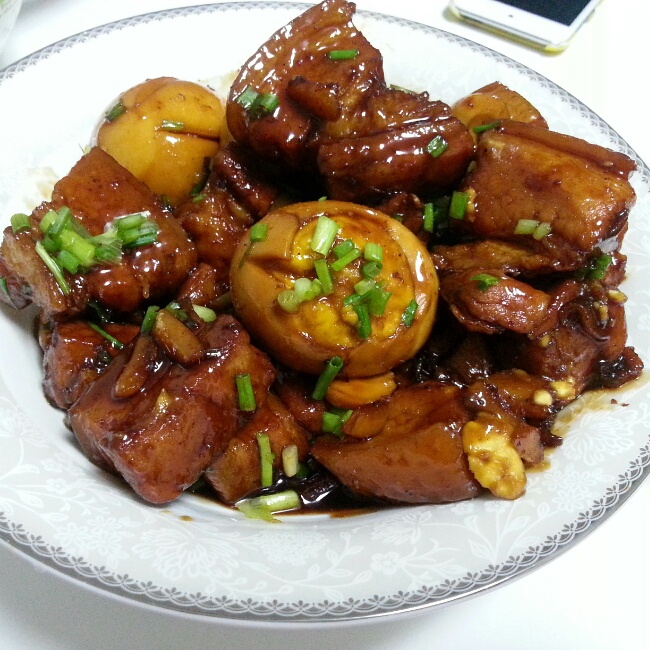 不焯水不放油的家常红烧肉