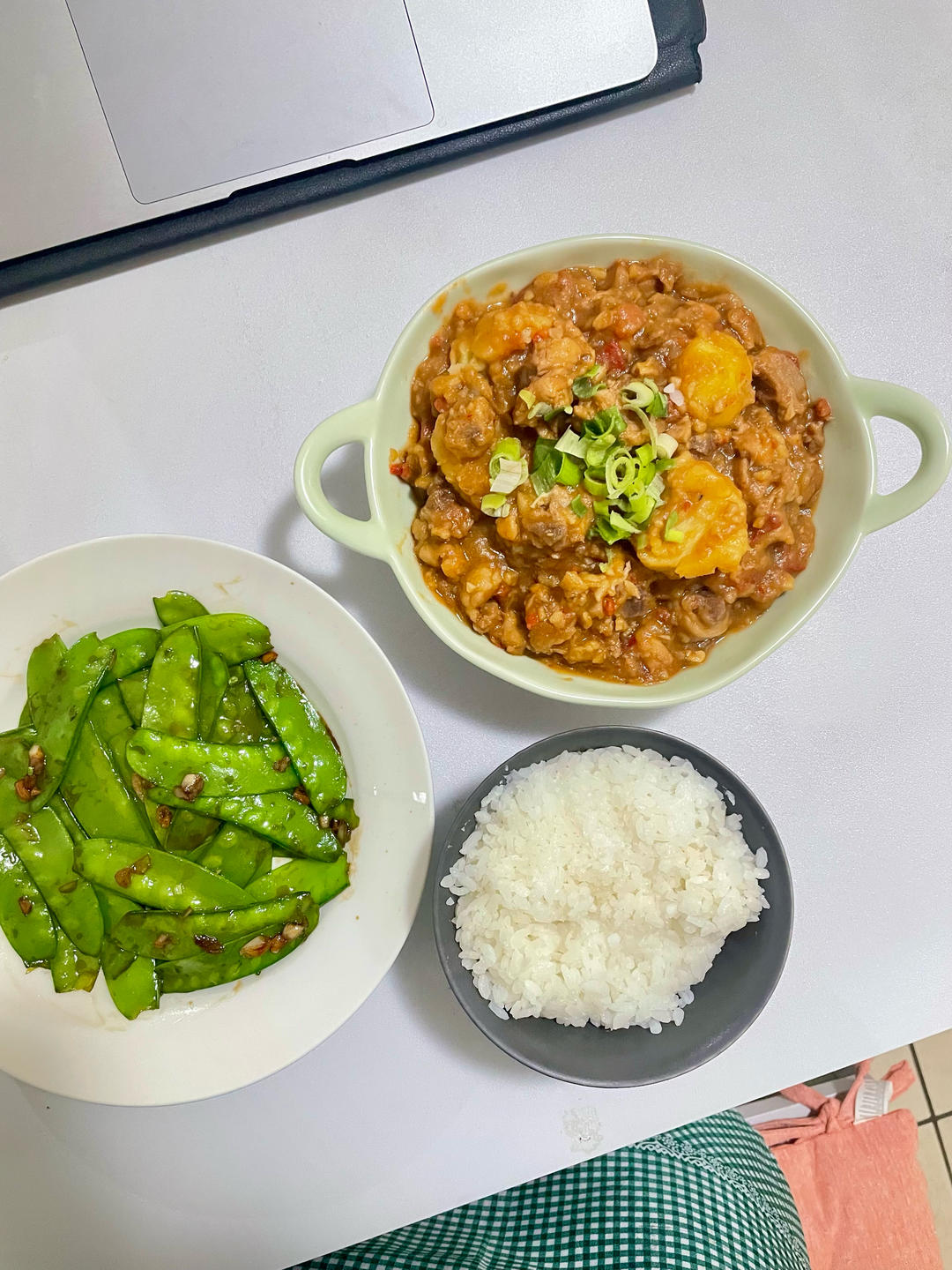 复刻火烧云油焖鸡：史上最简单的下饭神器