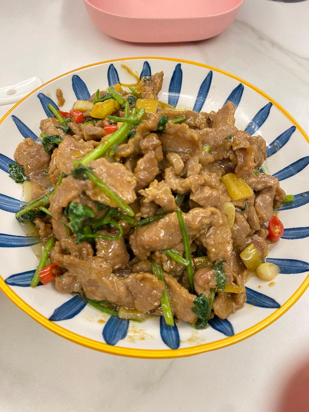 小炒黄牛肉，肉嫩味香！太好吃了简直是米饭杀手！