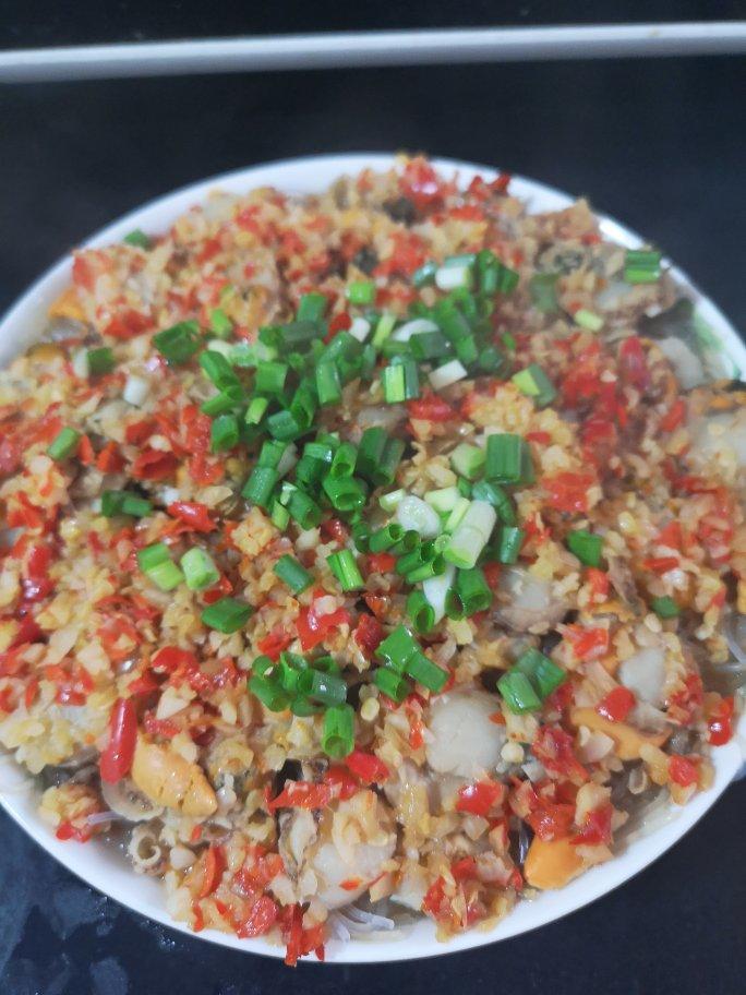 蒜蓉扇贝肉蒸粉丝
