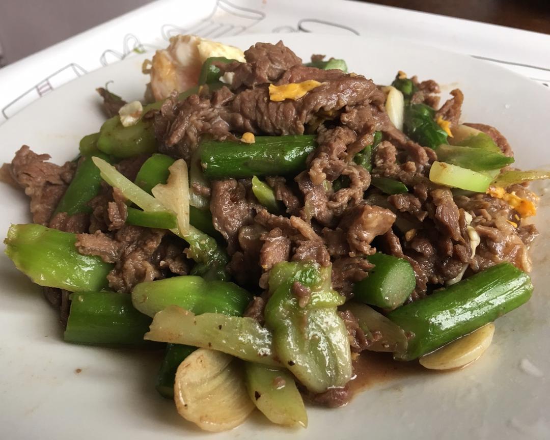 嫩炒雪花牛的做法