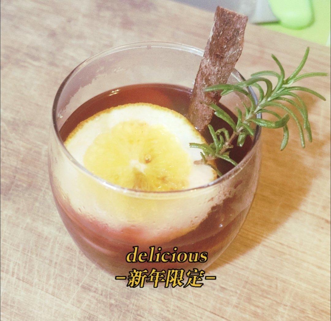 果香热红酒