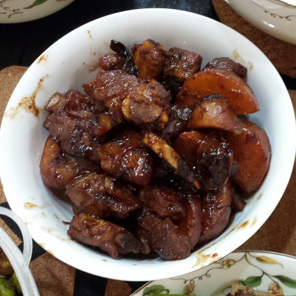 红烧排骨土豆