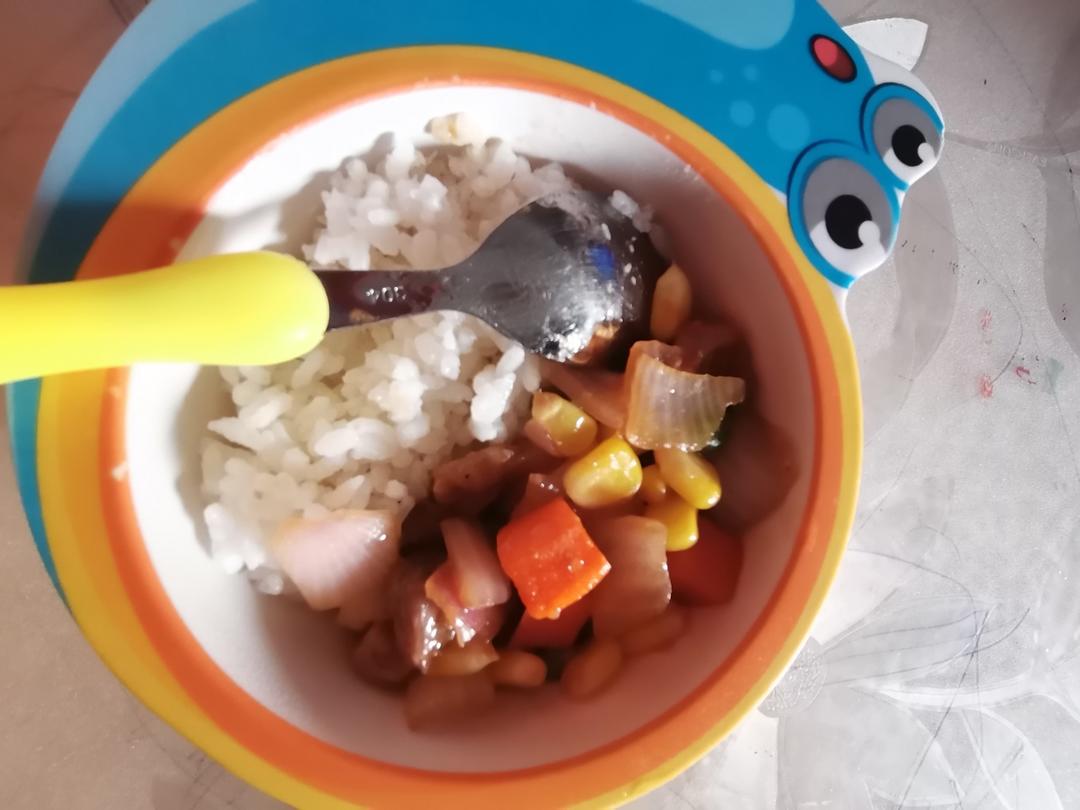 洋葱炒玉米粒