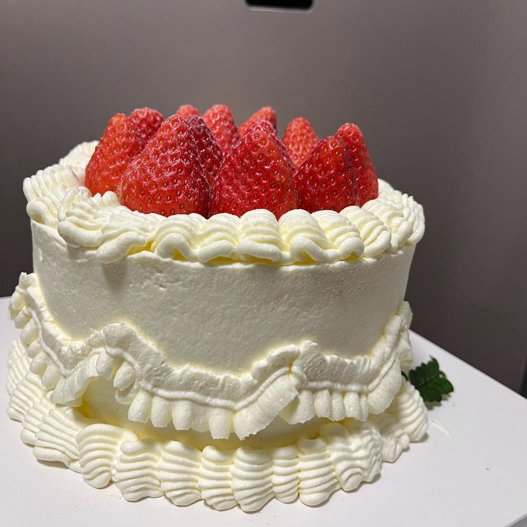 超简单的草莓芝士蛋糕