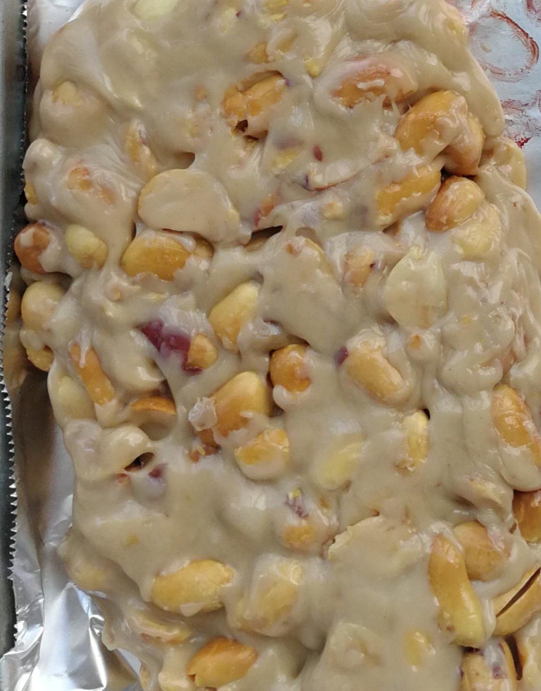 超详细的淡奶油版牛轧糖！