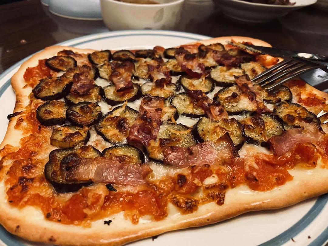 薄底Pizza，亲爱的