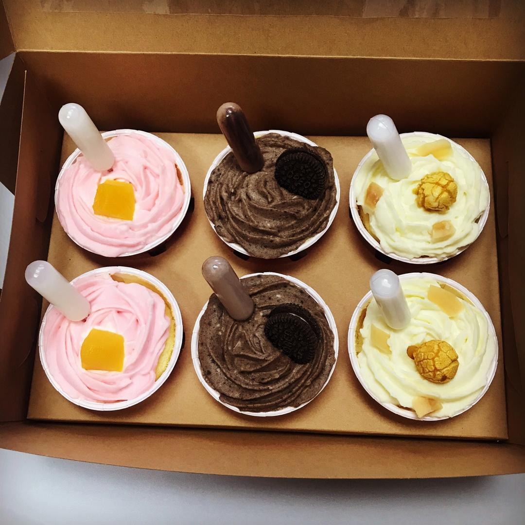 鲜奶油戚风杯子蛋糕（纸杯蛋糕）