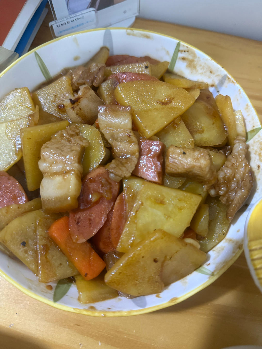 土豆烧肉片