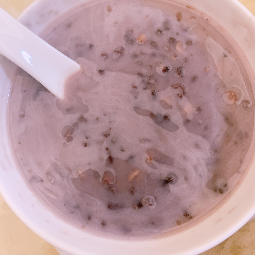 adream做的健康椰汁黑米粥