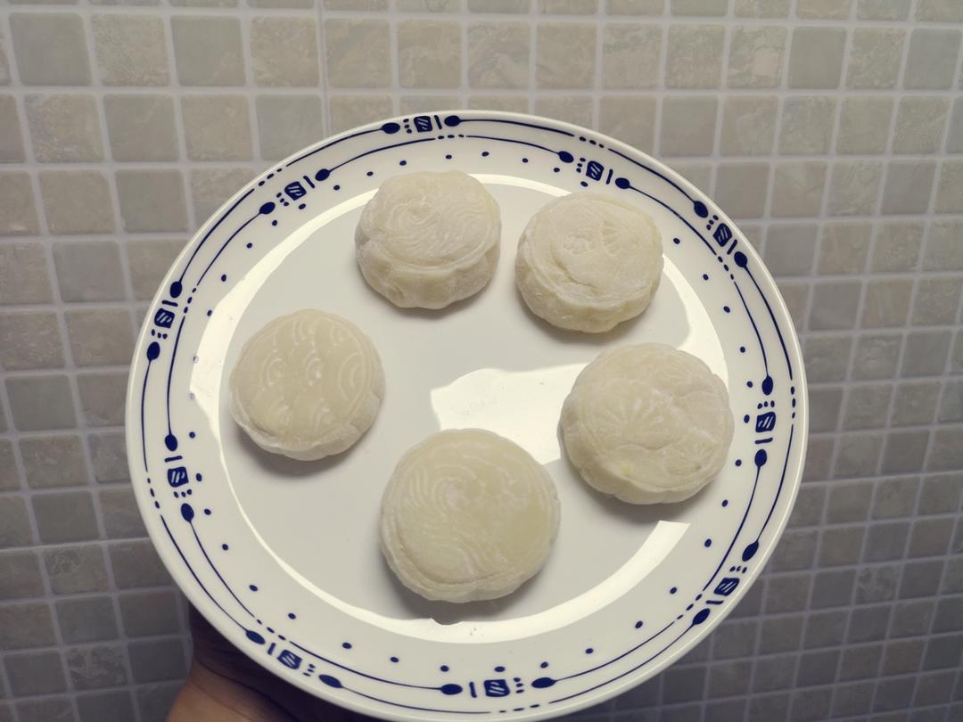 好吃到哭的冰皮月饼（细腻绿豆沙/榴莲）