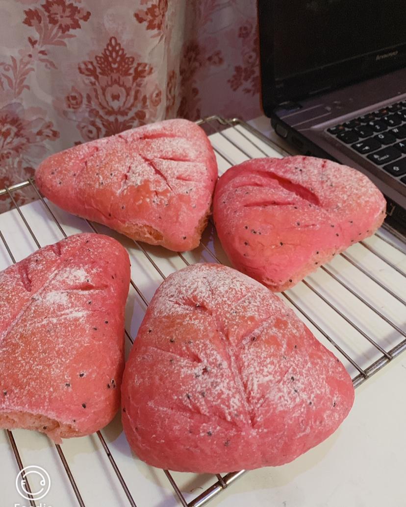 火龙果麻薯软欧