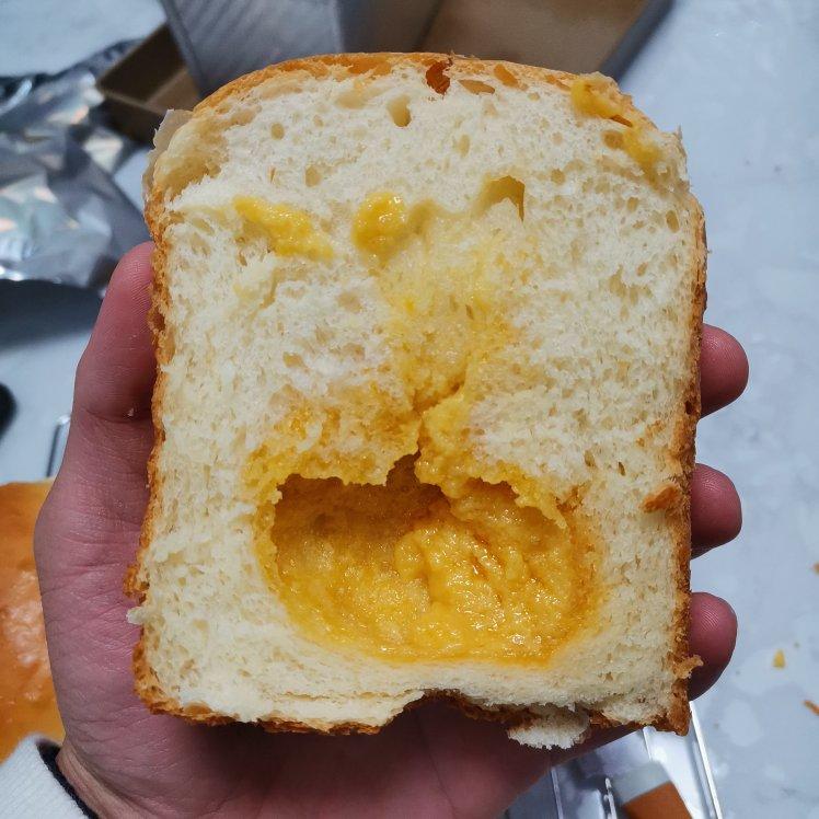 咸蛋黄吐司