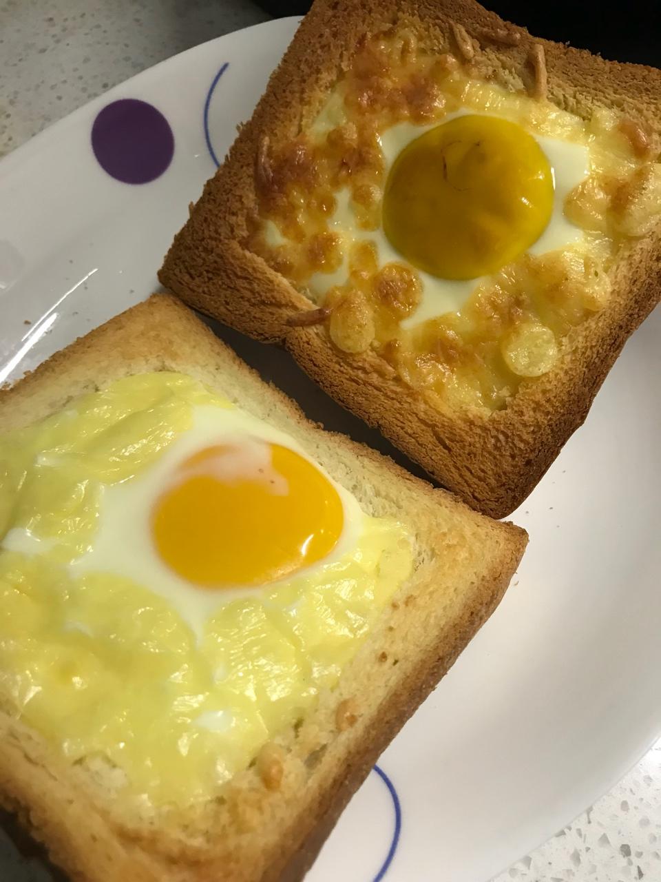 幻世千年做的鸡蛋芝士烤吐司