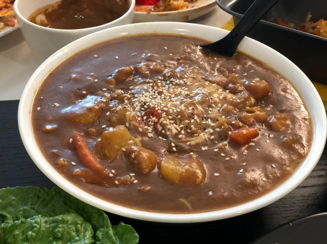 没有芝士 没有芒果干 也没有黄油的大S幸福咖喱饭