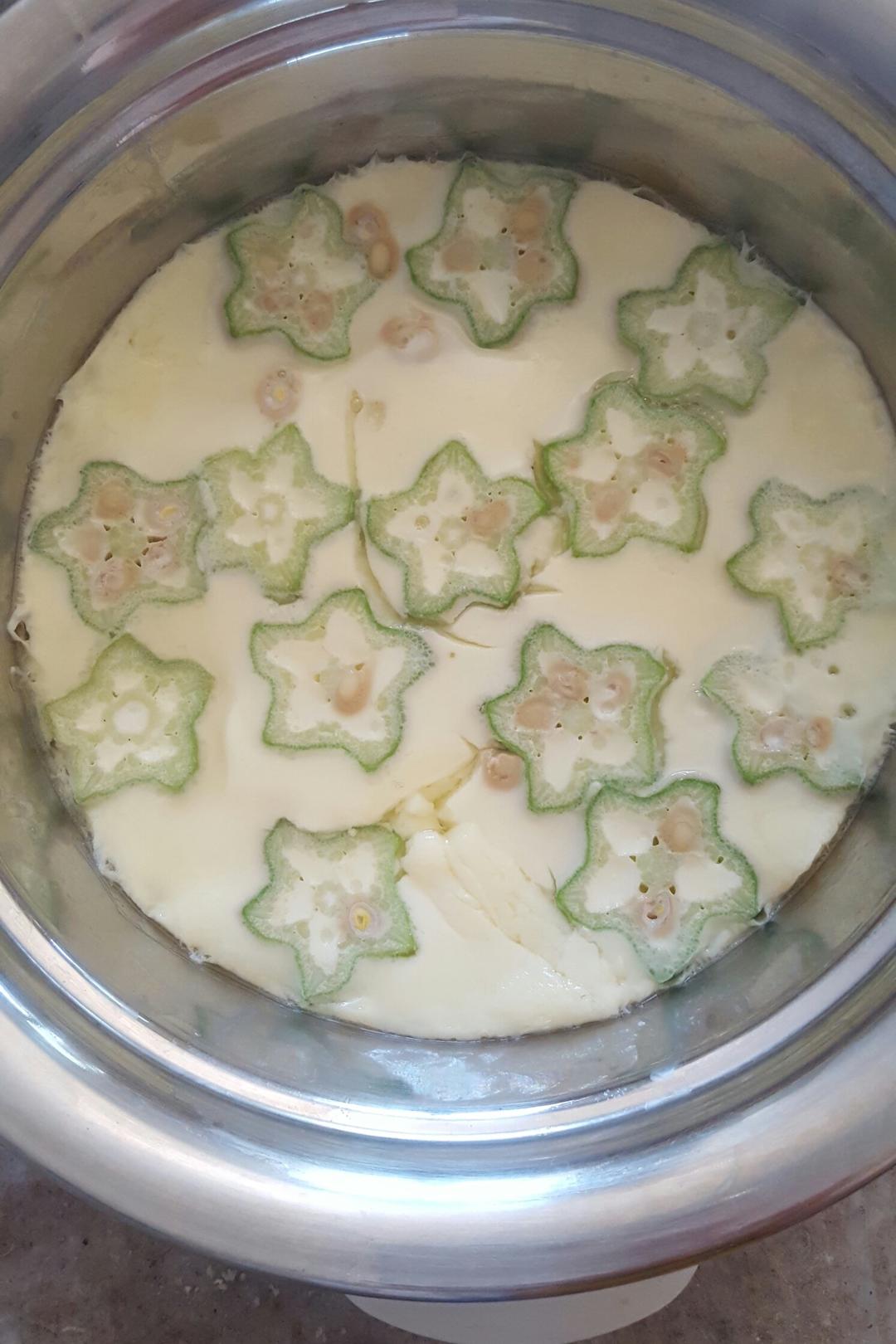 颜值控-做一朵开在碗里的花秋葵蒸水蛋